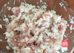 Illustration of how to make fancy dumplings 3