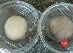 Illustration of how to make cocoa two-color steamed buns 10