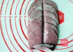 Illustration of how to make rose steamed buns 8