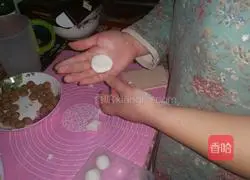 Illustration of making homemade glutinous rice balls 7