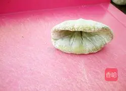 Illustration of how to make lotus buns 10