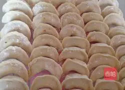 Illustration of how to make northern dumplings 5