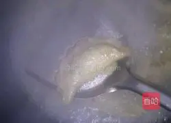 Illustration of how to make crystal dumplings 12