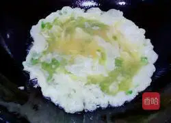 Illustration of how to make pepper egg pancake (home-cooked dish) 8