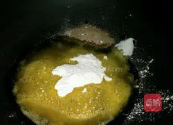 Illustration of making five-spice sesame pancake 4