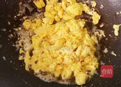 Illustration of how to make shrimp fried rice 13