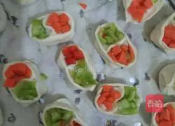 Illustration of how to make mandarin duck dumplings 7