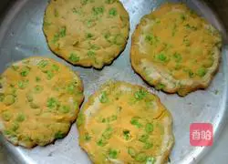 Illustration of how to make Yuqian cornmeal cake 5