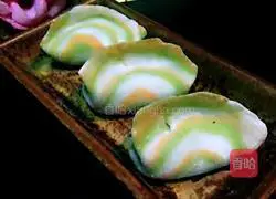 Illustration of how to make rainbow dumplings 23