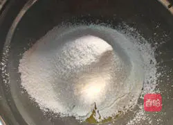 Illustration of how to make Wangzai steamed buns 5