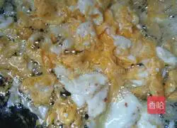 Illustration of how to make fried rice with eggs and chicken chop 6