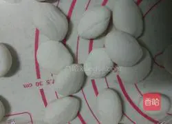 Illustration of how to make glutinous rice balls 3