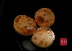 Illustration of how to make pie (plus chive box) 12