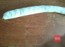 Illustration of how to make leek and egg dumplings 10