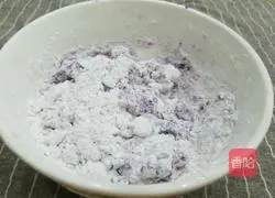 Illustration of homemade purple sweet potato dumplings 4