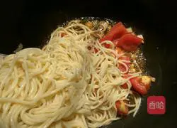 Illustration of how to make tomato and egg fried noodles 7