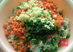 Illustration of how to make corn dumplings 4