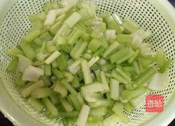 Illustration of how to make steamed noodles 3