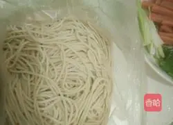 Illustration of how to make fried noodles 1