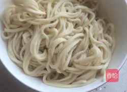 Illustration of how to make tomato and egg fried noodles 3
