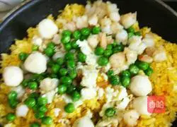 Deluxe Golden Egg Fried Rice Recipe Illustration 8