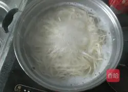 Illustration of how to make tomato and egg noodles 6