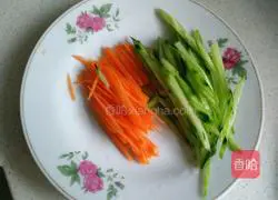 Illustration of how to make noodles 1