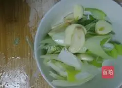 Illustration of hand-made soup noodles 4