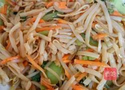 Illustration of how to make delicious fried noodles 14