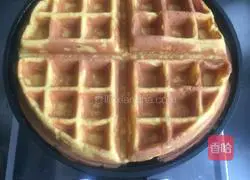 Illustration of how to make meat floss pancakes, also known as meat floss waffles 10