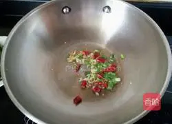 Illustration of how to make steamed beans and noodles 6