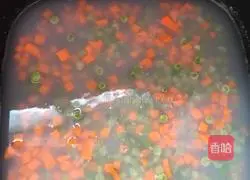 Illustration of how to make duck esophageal fried rice 3