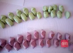 Illustration of how to make rose steamed buns 9