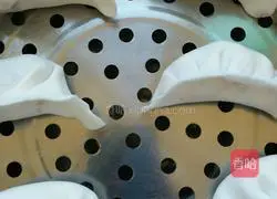 Illustration of how to make glass dumplings 10