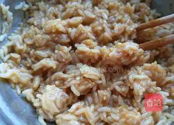 Xinwen Gourmet Scallop, Shrimp and Egg Fried Rice Recipe Illustration 6