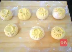 Pumpkin hair Illustration of how to make steamed buns with plain stuffing 10