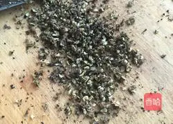 Illustration of how to make potato and pork dumplings 7