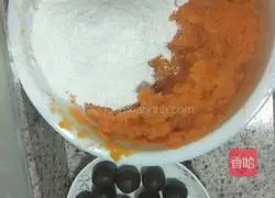 Illustration of how to make sweet potato, glutinous rice and bean paste cake 2