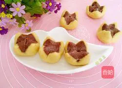 Illustration of how to make bean dregs blossom steamed buns 11