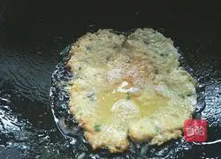 Illustration of how to make potato pancakes 7