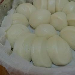 Milky steamed buns