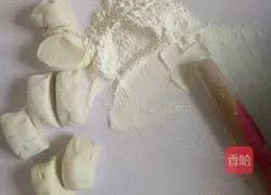 Illustration of how to make meat buns 4