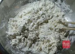 Illustration of how to make hinge cake 3