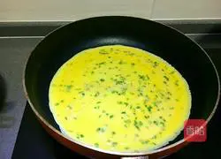 Illustration of how to make green onion egg pancake 4