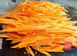 Illustration of how to make mutton dumpling stuffing 7