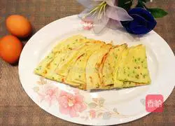 Illustration of how to make green onion egg pancake 10