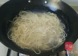 Illustration of how to make sesame cold noodles 2