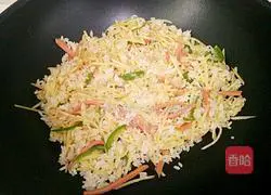 Illustration of how to make fried rice with green pepper and shredded potatoes 8