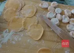 Illustration of how to make carrot dumplings 3