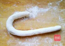 Illustration of how to make pork and kidney bean dumplings 13